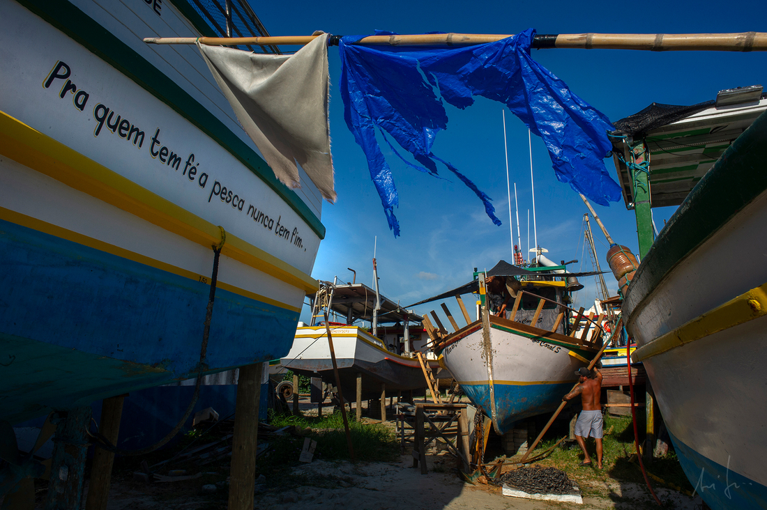 Pra quem tem fé a pesca nunca tem fim - Andre Sheffer | Arte e Fotografia 