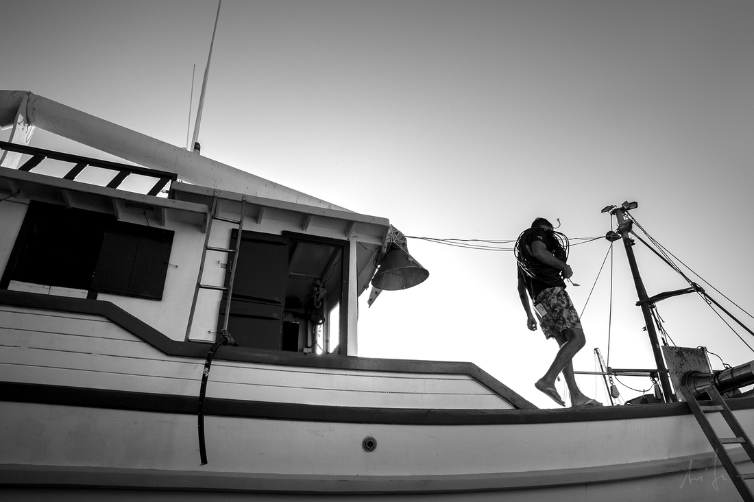 Pra quem tem fé a pesca nunca tem fim - Andre Sheffer | Arte e Fotografia 